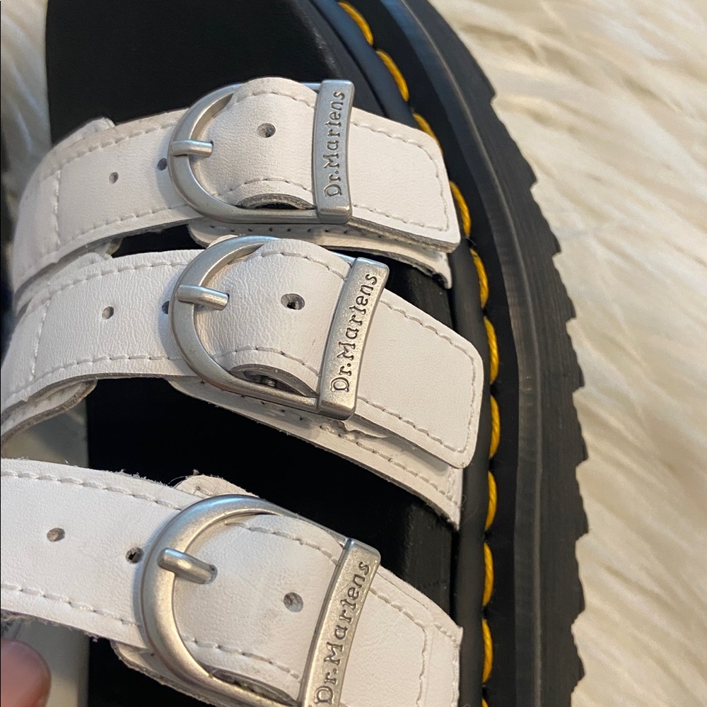 Dr. Martens Black and White Sandals size 7 BNWOT see all photos - Picture 10 of 12